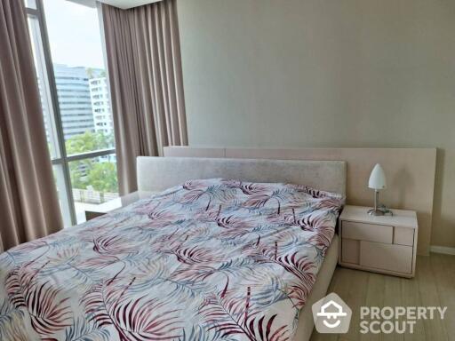 1-BR Condo at The Room Sukhumvit 21 near MRT Sukhumvit (ID 512940)