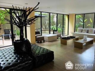 1-BR Condo at Hive Sukhumvit 65 near BTS Ekkamai