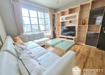 2-BR Condo at Citi Smart Sukhumvit 18 near BTS Asok