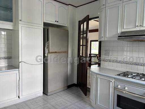 3 Bedrooms House with big Garden in Compound - BangNa-Srinakarin