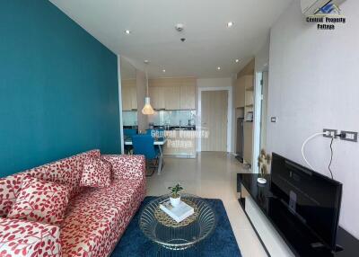 Direct from developer, newly built, modern, fully furnished 1 bedroom, 1 bathroom in central Jomtien.