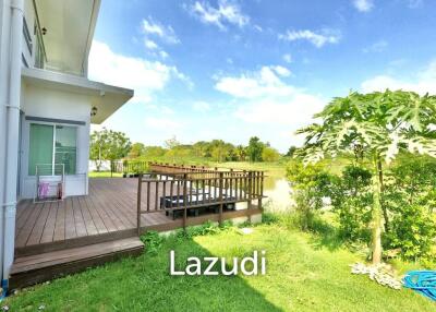 Luxury Lakeside Pool Villa, 4 Bedrooms, 4 Bathrooms