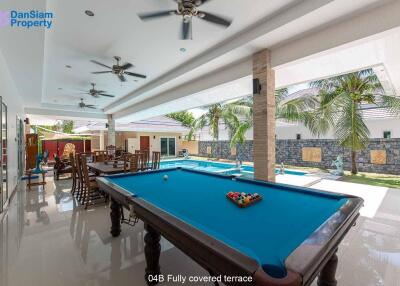 Luxury 4-Bedroom Pool Villa in Hua Hin at Palm Villas