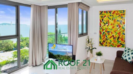 Luxury Condo, Sea View  for Sale in Wongamat Beach area Close to Terminal 21, Pattaya CB-0533