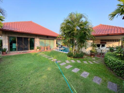 Beautiful 2 Bedroom Poolvilla in Huay Yai