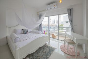 Studio Condo For Sale In Jomtien - Pattaya Condotel Chain