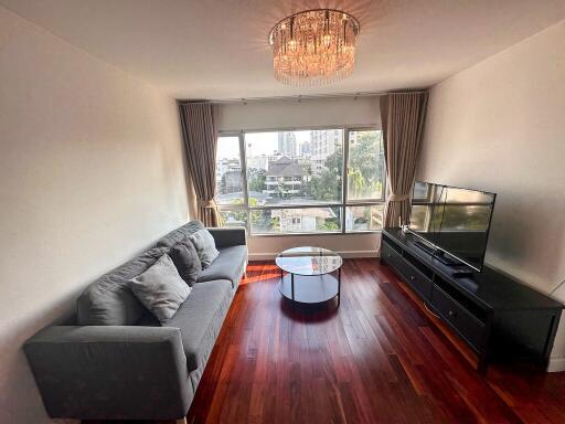 1-bedroom spacious condo for sale 400m from BTS Pra Khanong