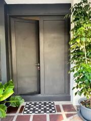 For Rent Bangkok Town House Sukhumvit BTS Ekkamai Watthana