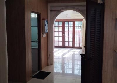 5-BR House near BTS Thong Lor