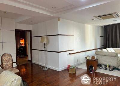 4-BR Condo at President Park Condominium near MRT Queen Sirikit National Convention Centre