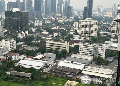 4-BR Condo at President Park Condominium near MRT Queen Sirikit National Convention Centre