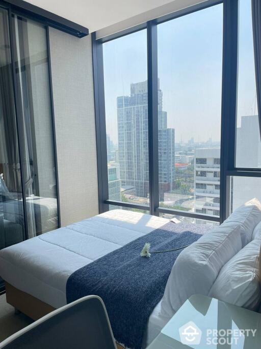 1-BR Condo at The Extro Phayathai–rangnam near BTS Victory Monument