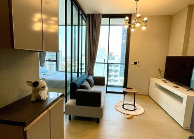 1-BR Condo at The Extro Phayathai–rangnam near BTS Victory Monument