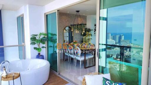 2 Bedrooms Condo in The Riviera Ocean Drive Jomtien C011875