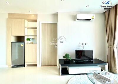 Direct from developer, newly built, modern, fully furnished 1 bedroom, 1 bathroom in central Jomtien.