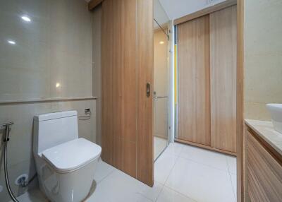 Modern bathroom with wooden elements
