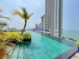 1 Bedroom Condo in The Riviera Wong Amat Beach Wongamat C011641