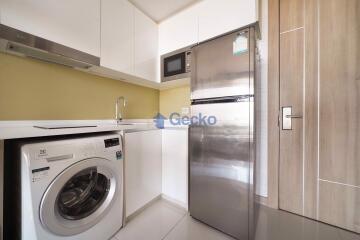 1 Bedroom Condo in The Riviera Wong Amat Beach Wongamat C011641