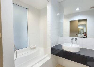 1 Bed 1 Bath 30 SQ.M Ideo Mix Sukhumvit 103