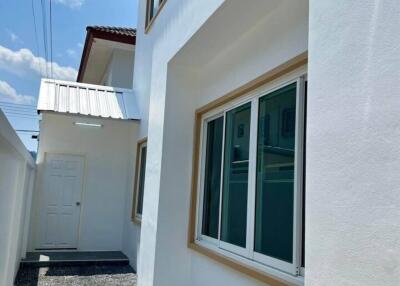 3 Bed 3 Bath House For Rent In Kathu