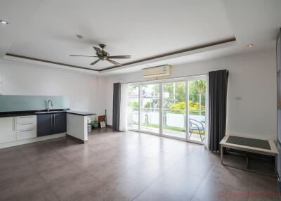 1 Bed Condo For Sale In Pratumnak - Tudor Court