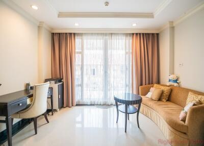 Studio Condo For Sale In Central Pattaya - LK Legend