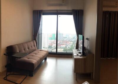 1-BR Condo at Whizdom Connect Sukhumvit near BTS Punnawithi