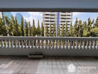 2-BR Apt. near BTS Asok