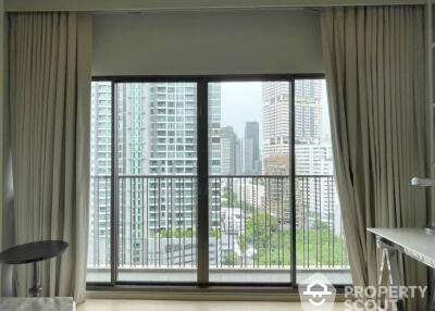 1-BR Condo at Noble Refine Prompong near BTS Phrom Phong