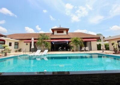 Mapraow luxury pool villa Hua Hin for sale