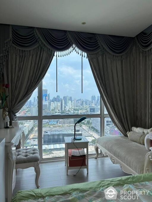 2-BR Condo at T.C. Green Rama 9 near MRT Phra Ram 9