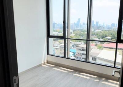 3-BR Condo at Supalai Premier Samsen-Ratchawat close to Ratchawat