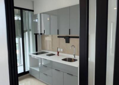 3-BR Condo at Supalai Premier Samsen-Ratchawat close to Ratchawat