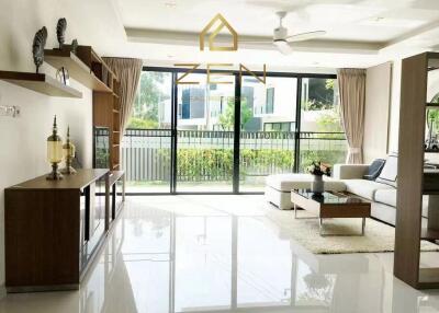 Modern 5-Bedroom Private Pool Villa in Bang Tao for Rent