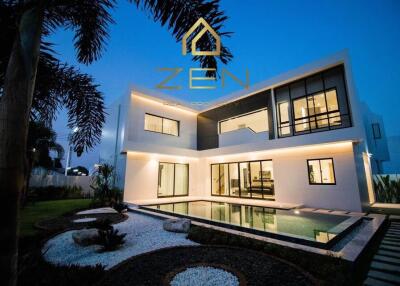 Modern 4-Bedroom Private Pool Villa in Ko Kaeo for Rent