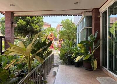 Front porch with greenery