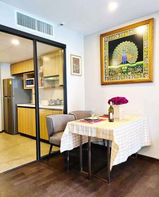 Cozy kitchen with dining area