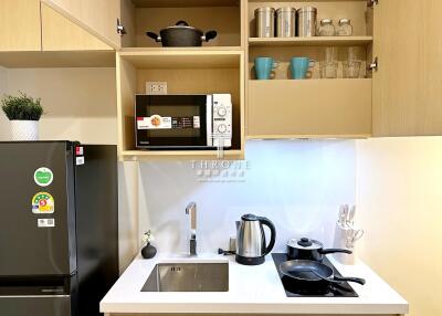 Modern Kitchen with Appliances