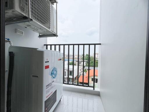 Balcony with air conditioning unit