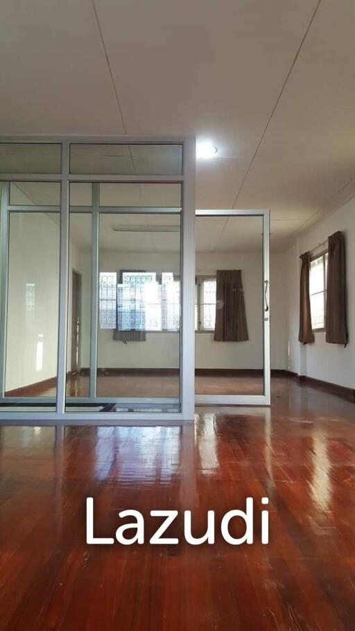 Premium Home Office for rent in Chatuchak