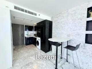 2 Beds 2 Baths 78 SQ.M. Centara Avenue Residence