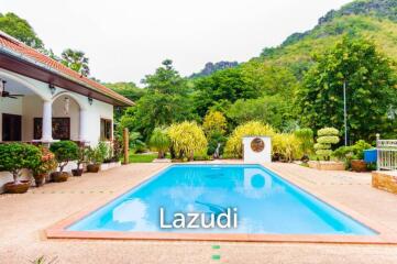 Great Price 4 Bed Pool Vila on large land plot