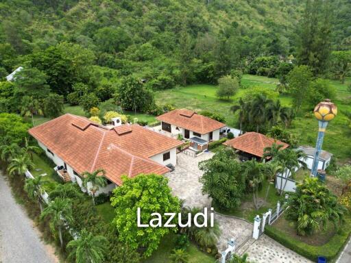 Great Price 4 Bed Pool Vila on large land plot