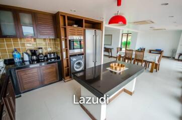 Stunning 4 bed 4 bath in Thongson bay