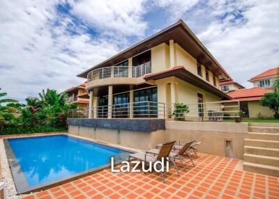 Stunning 4 bed 4 bath in Thongson bay