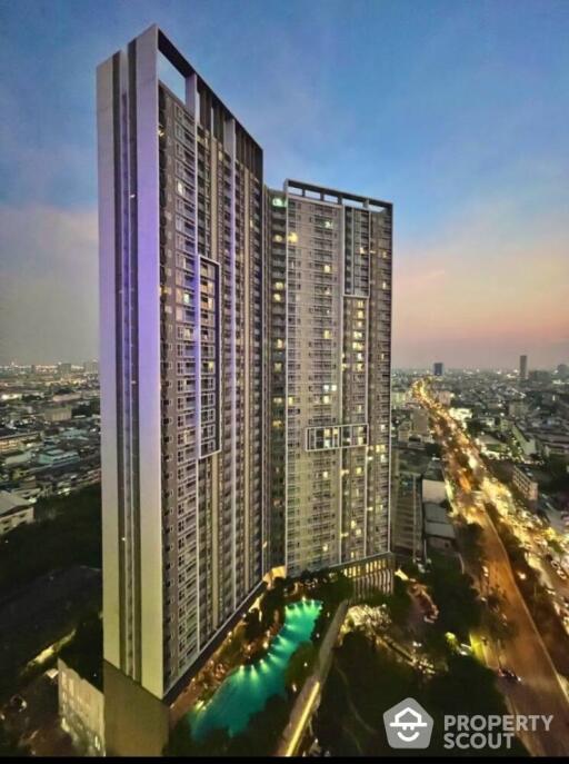 2-BR Condo at The Key Sathorn - Charoenraj in Bang Khlo