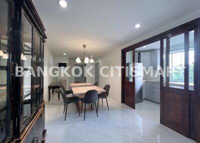 Condo at 39 Suite Condominium for rent