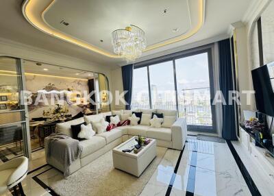 Condo at RHYTHM Charoenkrung Pavillion for sale