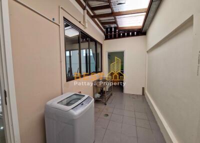 3 Bedrooms Townhouse in The Delight Cozy East Pattaya H011889