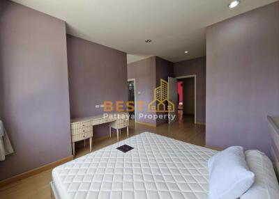 3 Bedrooms Townhouse in The Delight Cozy East Pattaya H011889